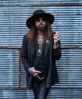 John Corabi & Friends