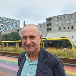 Waarom je niet ziek bent als je psychisch lijdt.  Jim van Os