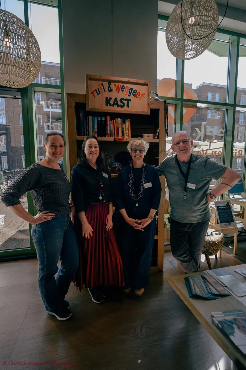 MeeMaakPodium: Tausch- und Verschenk-Café — Bibliotheek Alphen-Centrum, Alphen aan den Rijn