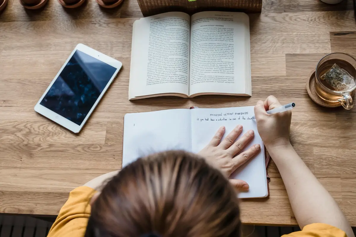 MeeMaakPodium: Kreativ mit Sprache — Bibliotheek Alphen-Centrum, Alphen aan den Rijn