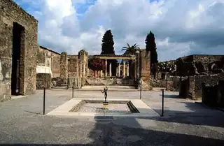 Pompeji und Herkulaneum: Das ausgegrabene Paradies | Universität Muntweg
