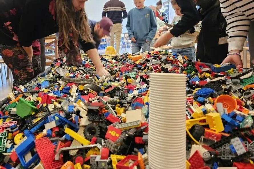 Workshop: Gemeinsam mit LEGO bauen | Kinder 6-8 Jahre + (Groß)eltern — Bibliotheek Dokkum, Dokkum