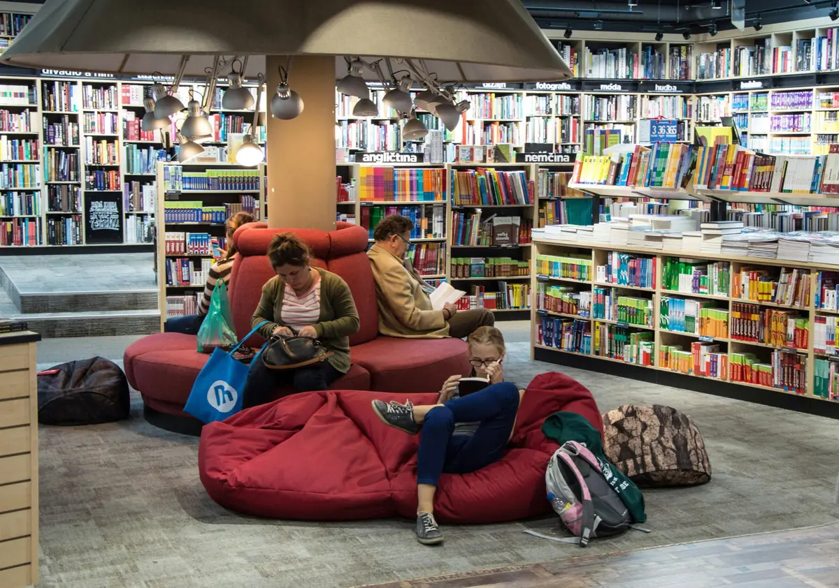 Auch offline gerne lesen! — Bibliotheek Vlieland, Vlieland