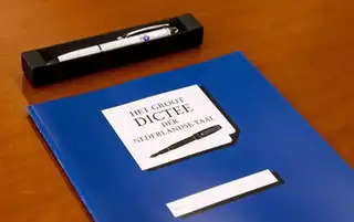 Großes Diktat der niederländischen Sprache
