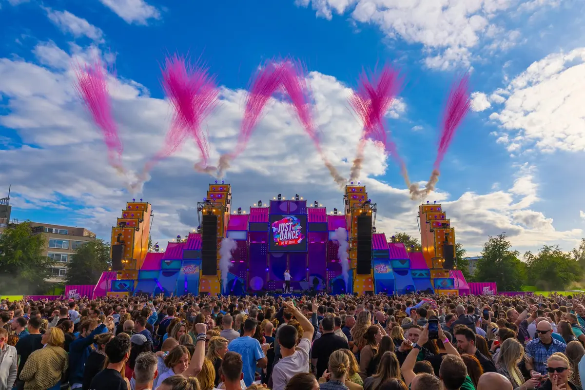 Just Dance Outdoor — Brabantpark, Etten-Leur