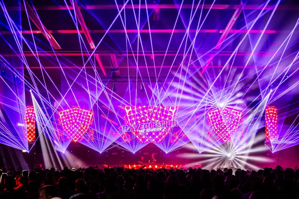 Raveolution · The Reunion — Sportcentrum Rusheuvel Oss, Oss