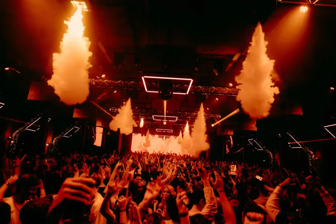 Give Soul Indoor — Maassilo, Rotterdam