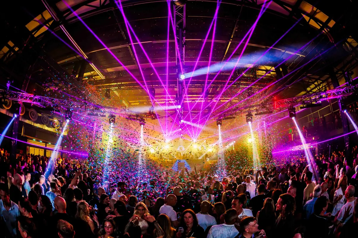 The Classixs — Klokgebouw, Eindhoven