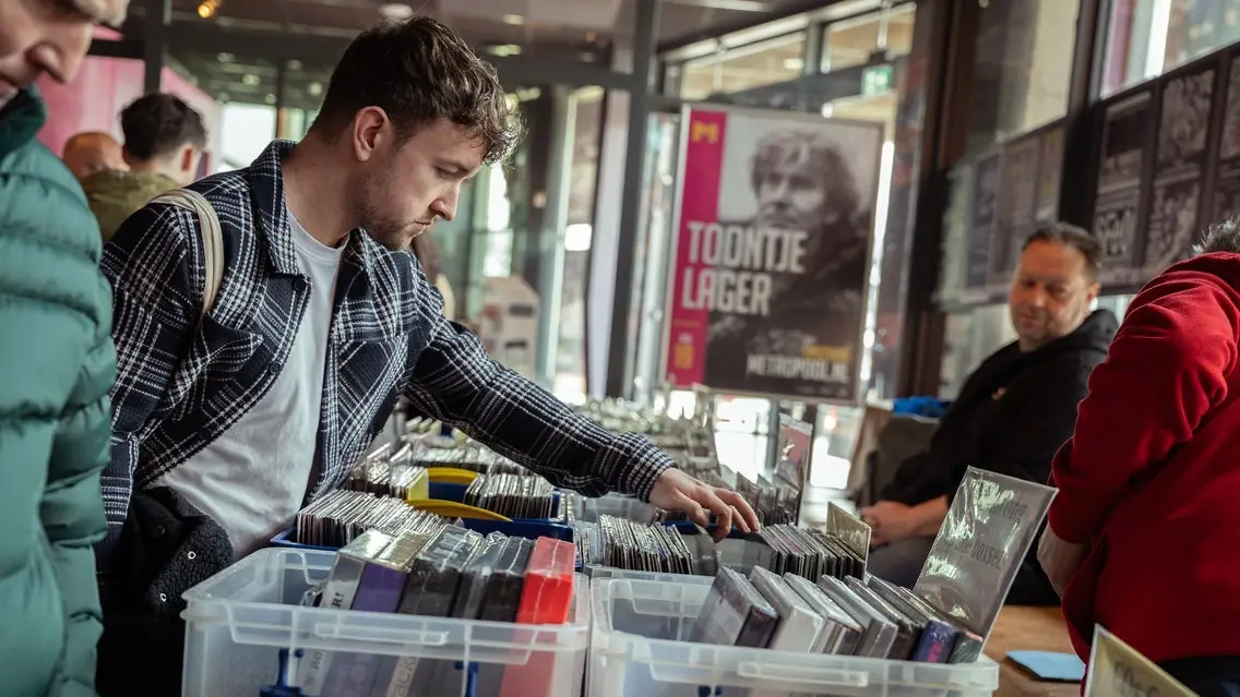 Platenbeurs — Metropool Hengelo, Hengelo OV