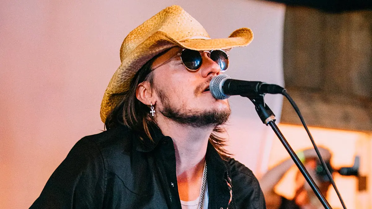 Dylan LeBlanc — Cultureel Café De Amer, Amen