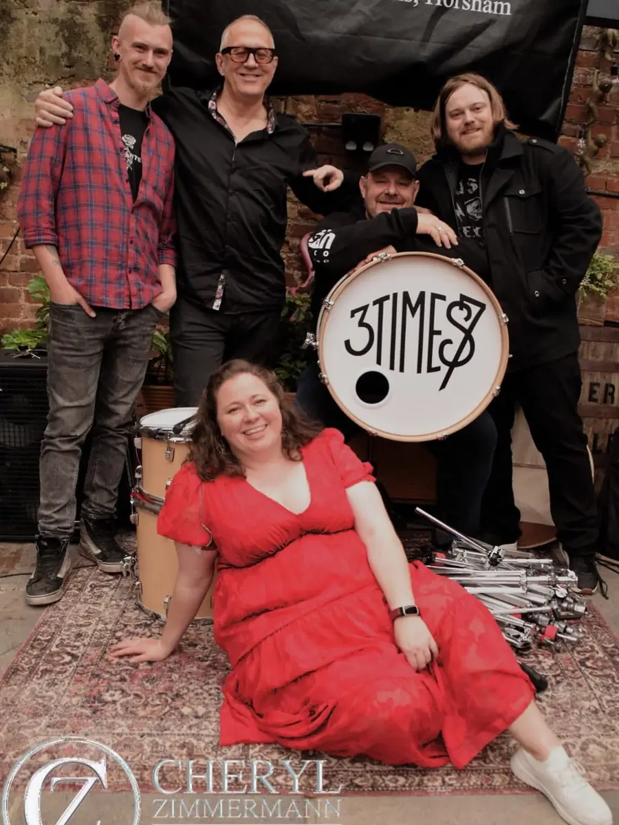 3TIMES7 (UK) — Poppodium De Bunker, Gemert