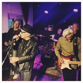 Skin Deep (Bluesrock mit einem Hauch Funk, NL)