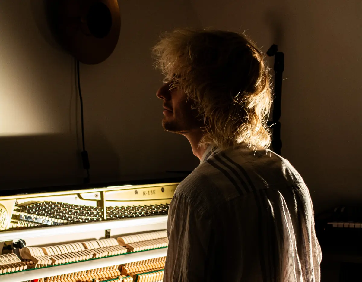 DEHAZE — Paradox, Tilburg