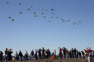 Airborne-Landungen und Gedenkfeier