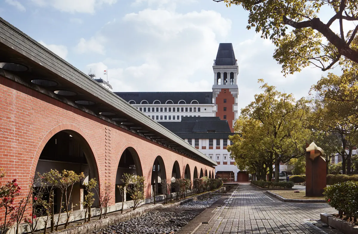 Von Hilversum nach Kurashiki — Dudok Architectuur Centrum, Hilversum