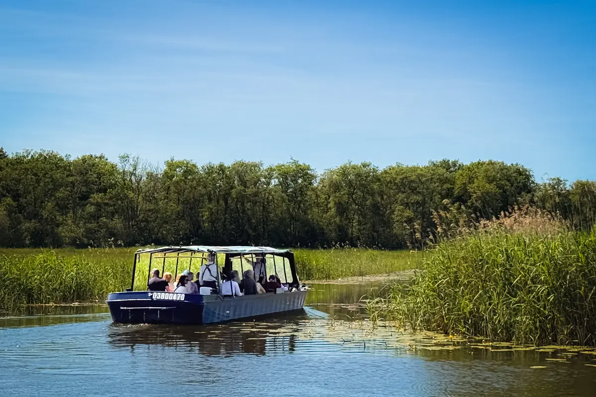 Boat tour on the Naardermeer — Gasterij Stadzigt Naardermeer, Naarden