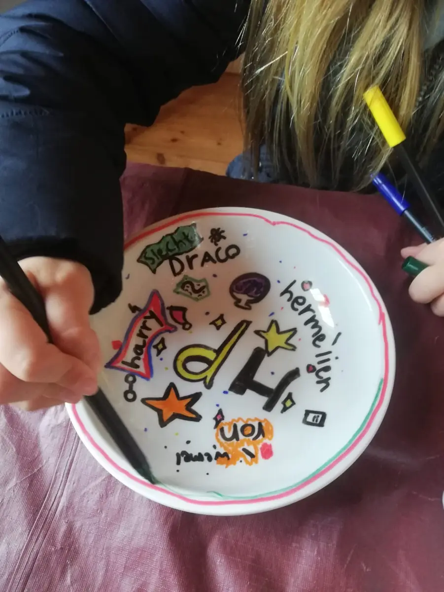 Kinderworkshop porselein schilderen — Kasteel-Museum Sypesteyn, Loosdrecht