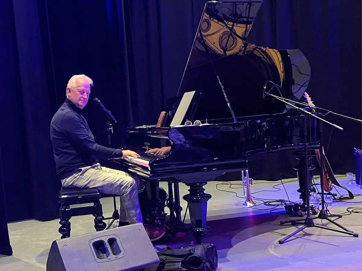 Jazzy Afternoon mit Paul Poulissen — Huis van Eemnes, Eemnes