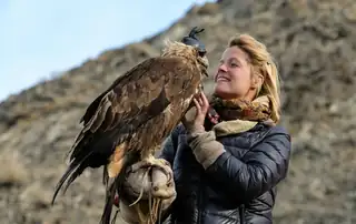 The Eagle Huntress met Tamar Valkenier