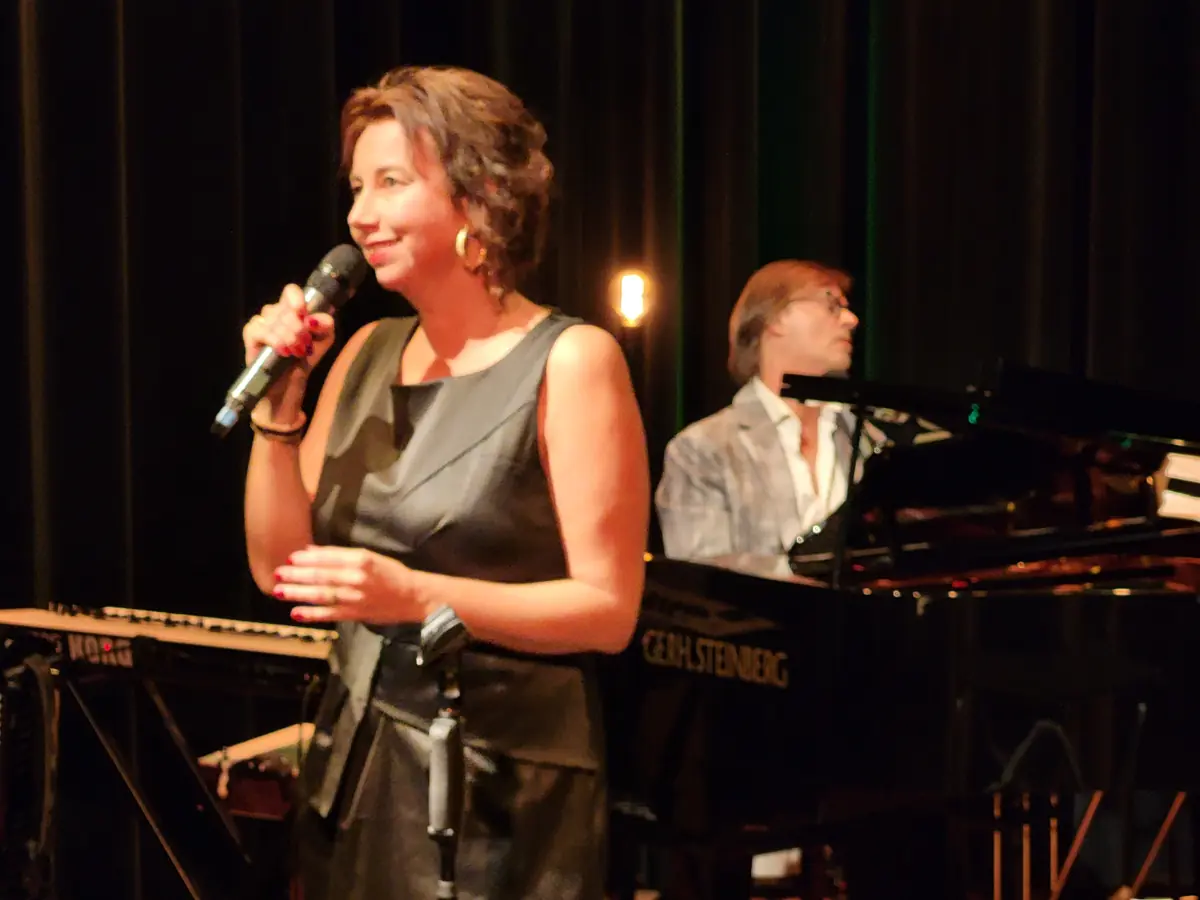 Britta Maria | C'est Ma Vie β Brinkhuis Laren, Laren