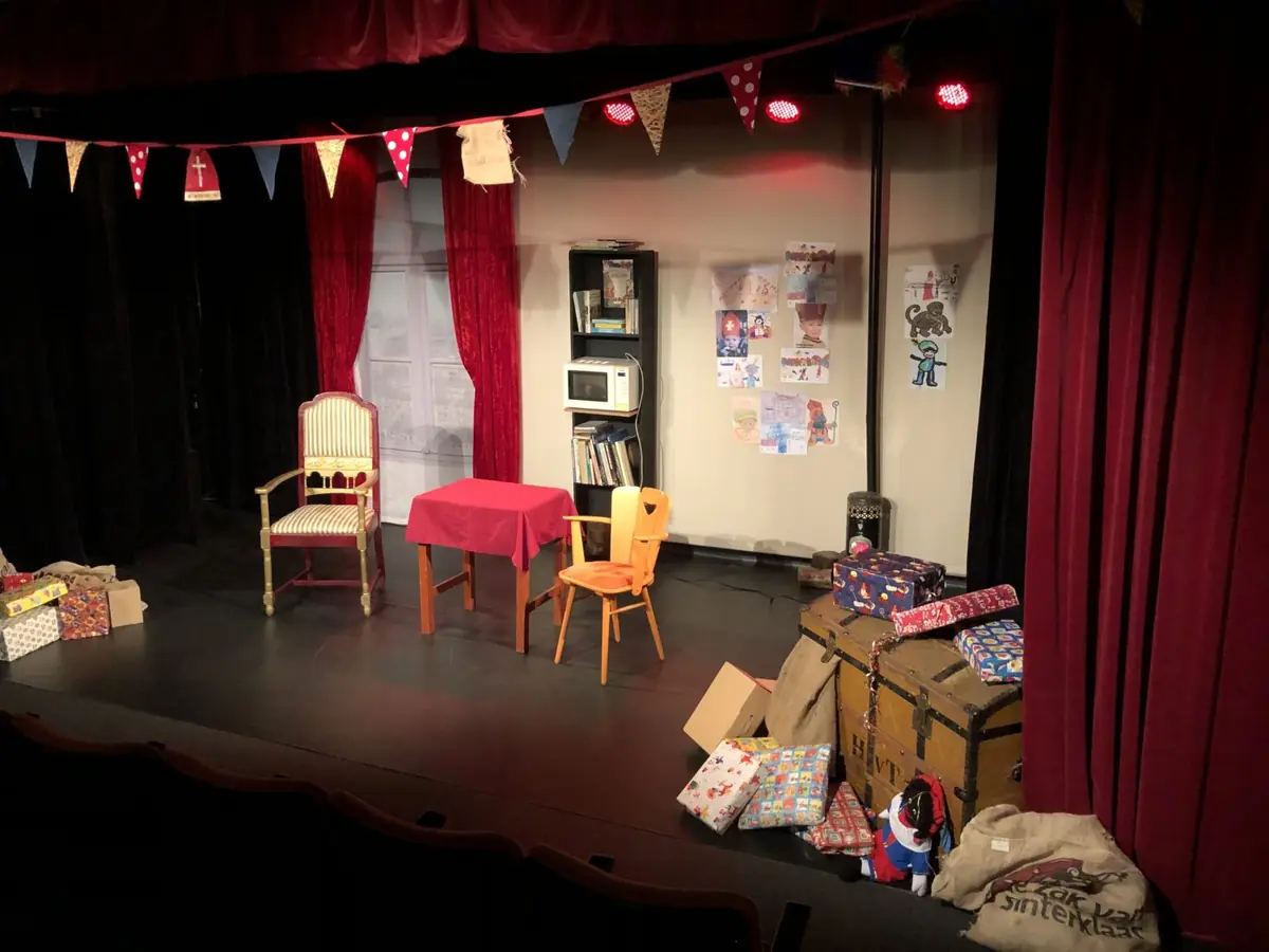 Sinterklaas-Aufführung im Theater Kleintje Kunst — Theater Kleintje Kunst, Hilversum