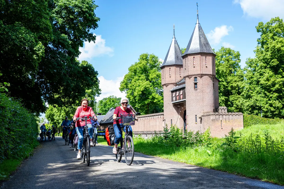 Utrechter Fahrrad-Viertagefahrt - Ausgabe Rhenen — House of Bird Kwintelooijen, Rhenen