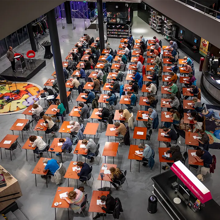 Almeers Dictee — De Nieuwe Bibliotheek Stad, Almere