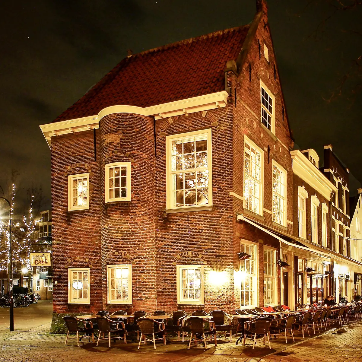 Historisches Geniessen im Belvédère — Belgisch Bier Café Belvédère, Delft