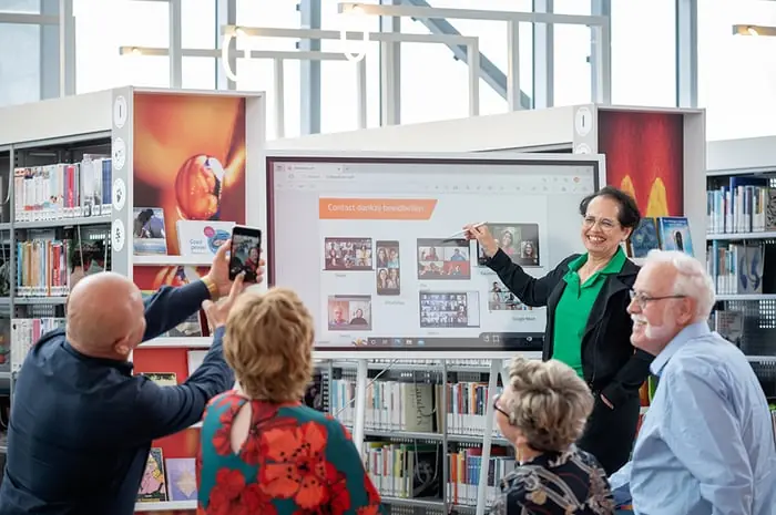 SeniorWeb Mierlo - Computer Café at Mierlo Library — D'n Intheek Mierlo, Mierlo