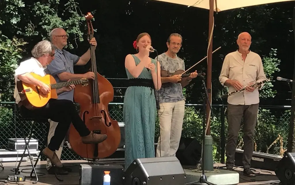 Gipsy Mood — Weeffabriek, Geldrop