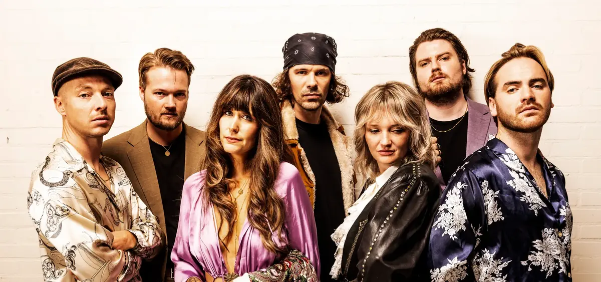 The Cosmic Carnival - A Tribute to Fleetwood Mac: 50 Years of Rumours — Theater de Bussel, Oosterhout