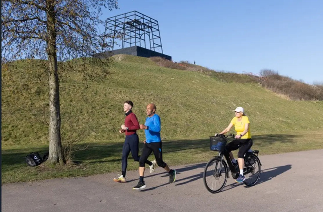 Hap Trap Run — Hoofdweg 1041, Nieuw-Vennep