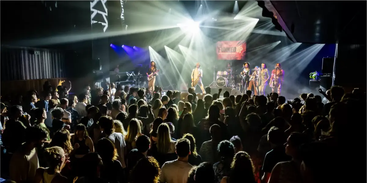 Funked Up — Nobel, Leiden