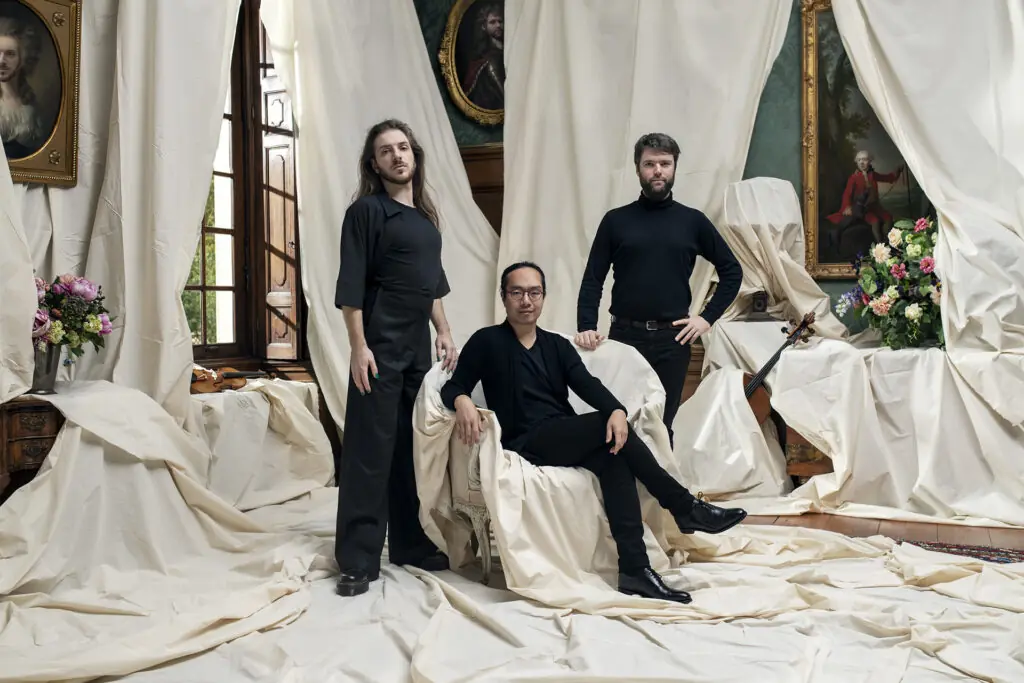 Linos Piano Trio – Splendid Isolation — Stadsgehoorzaal Leiden, Leiden