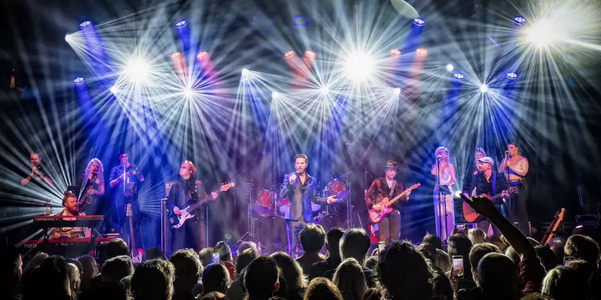 Bouke & The ElvisMatters Band — Nobel, Leiden