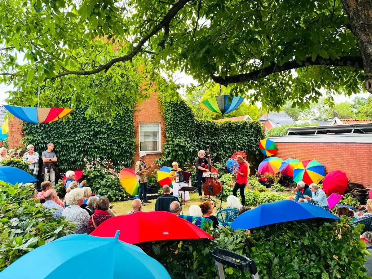 Culture at the Neighbor's — TIP Winsum, Winsum