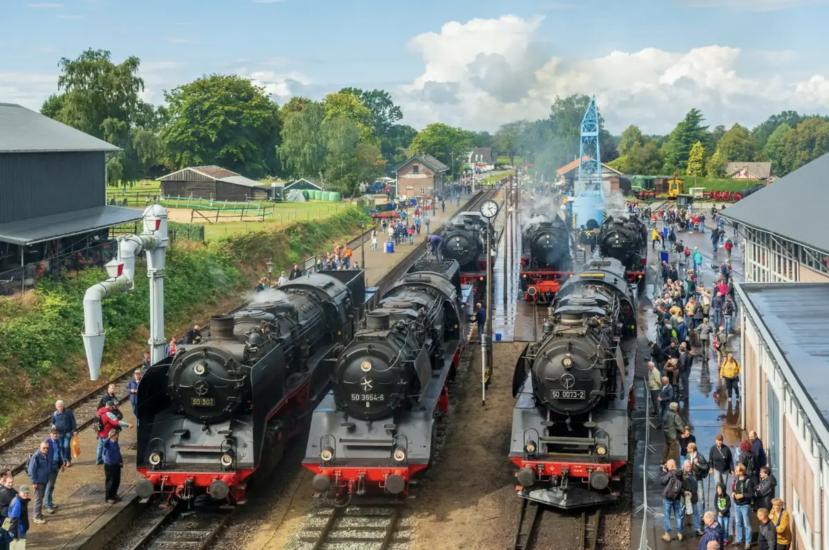Dampfzugfestival 'Zurück in die Zeit' — Diverse locaties Apeldoorn, Apeldoorn
