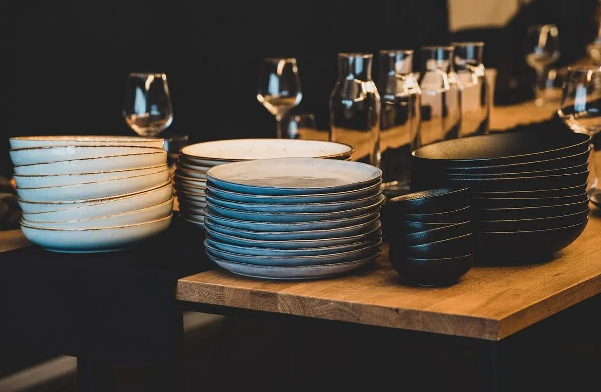 Dining table at De Vloot: comfort and conviviality! — Ontmoetingscentrum De Vloot, Maassluis