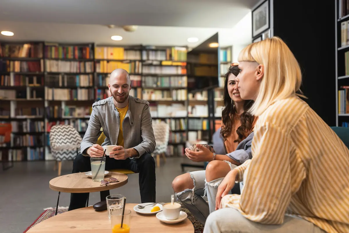 Coffee in the Library — Bibliotheek De Plataan, Maassluis