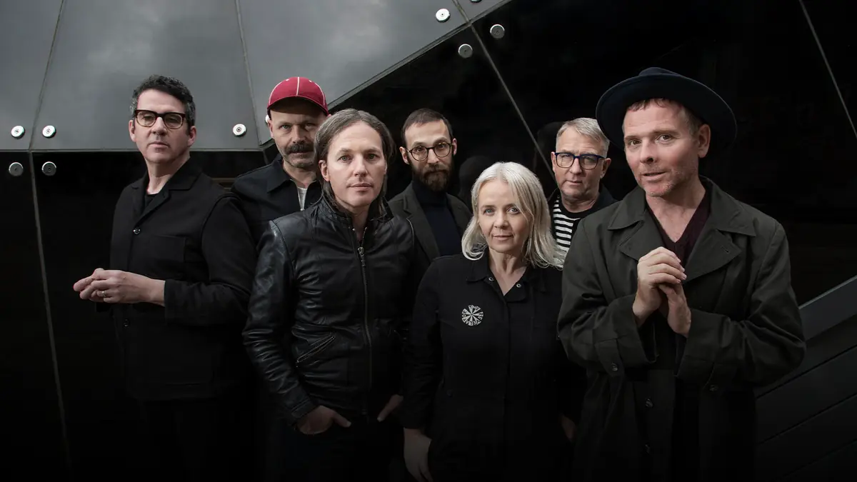 Belle & Sebastian: 'If You're Feeling Sinister' + Favourites β Muziekgieterij, Maastricht