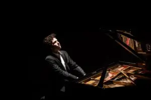 Noord Nederlands Orkest und Nikola Meeuwsen: Rachmaninoff & Schostakowitsch — De Oosterpoort, Groningen