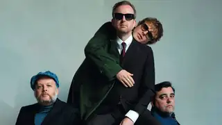 The Kik: Hertaalt The Beatles (1962-1966)
