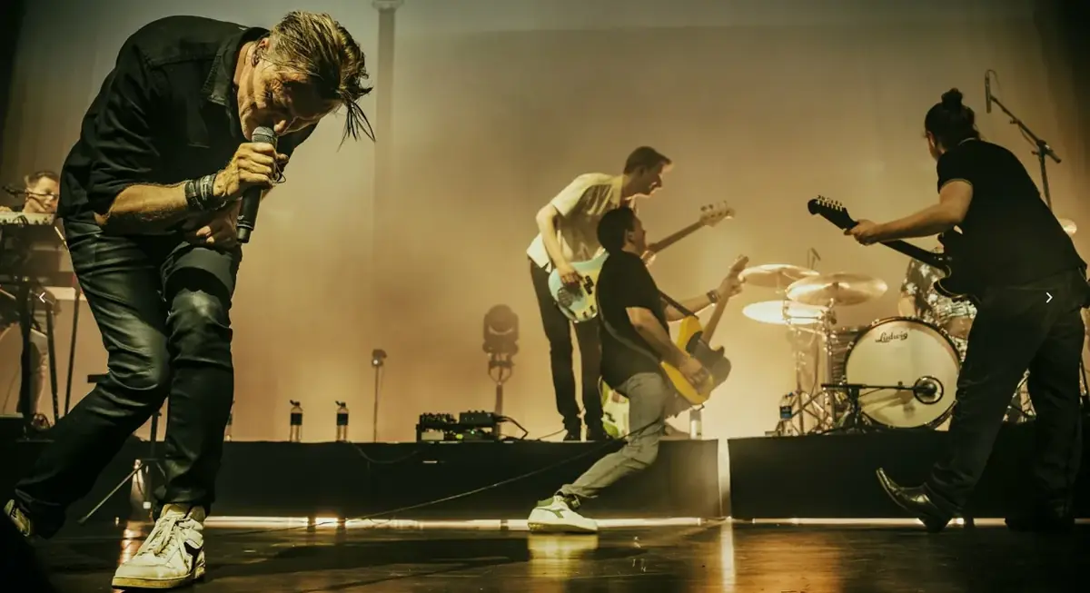 IOS: Clubtour 8 — 013, Tilburg