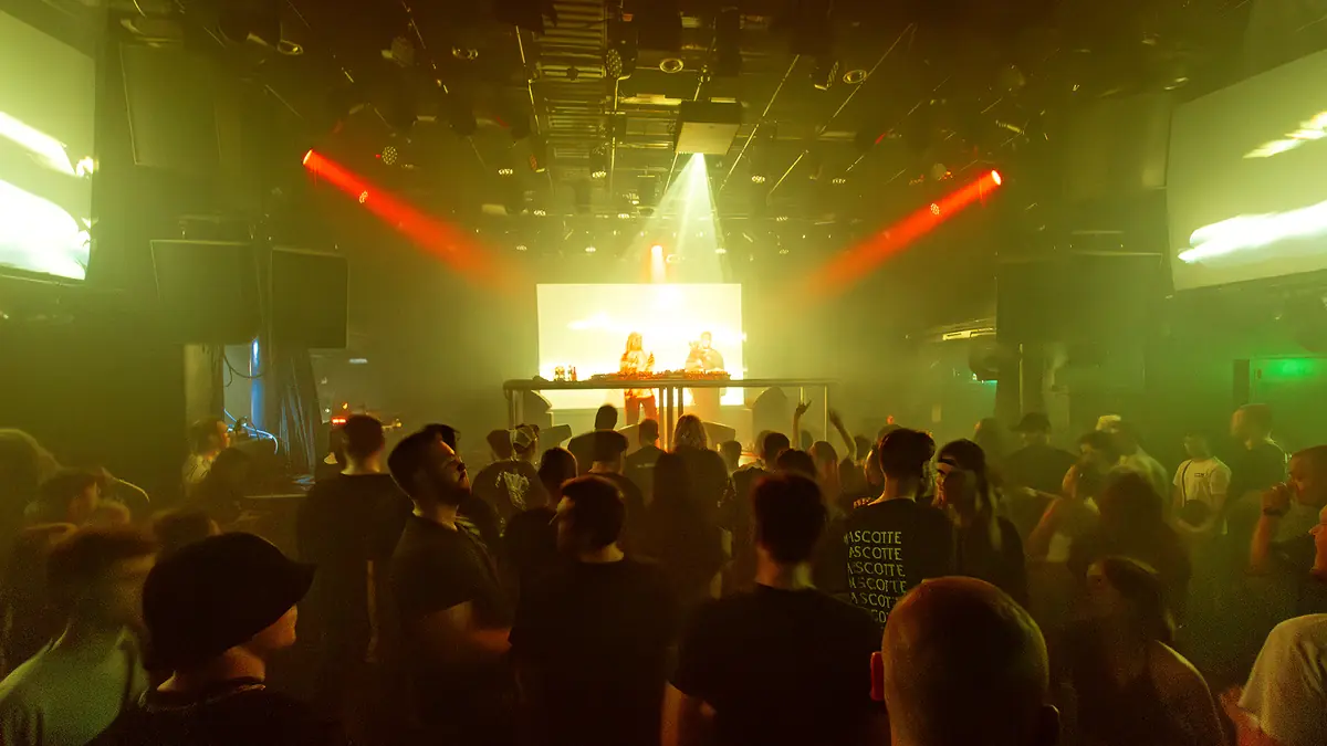 Ascension: Invites Space Invaderz — Melkweg, Amsterdam