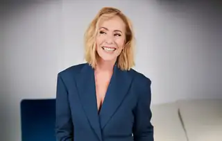 Angela Groothuizen