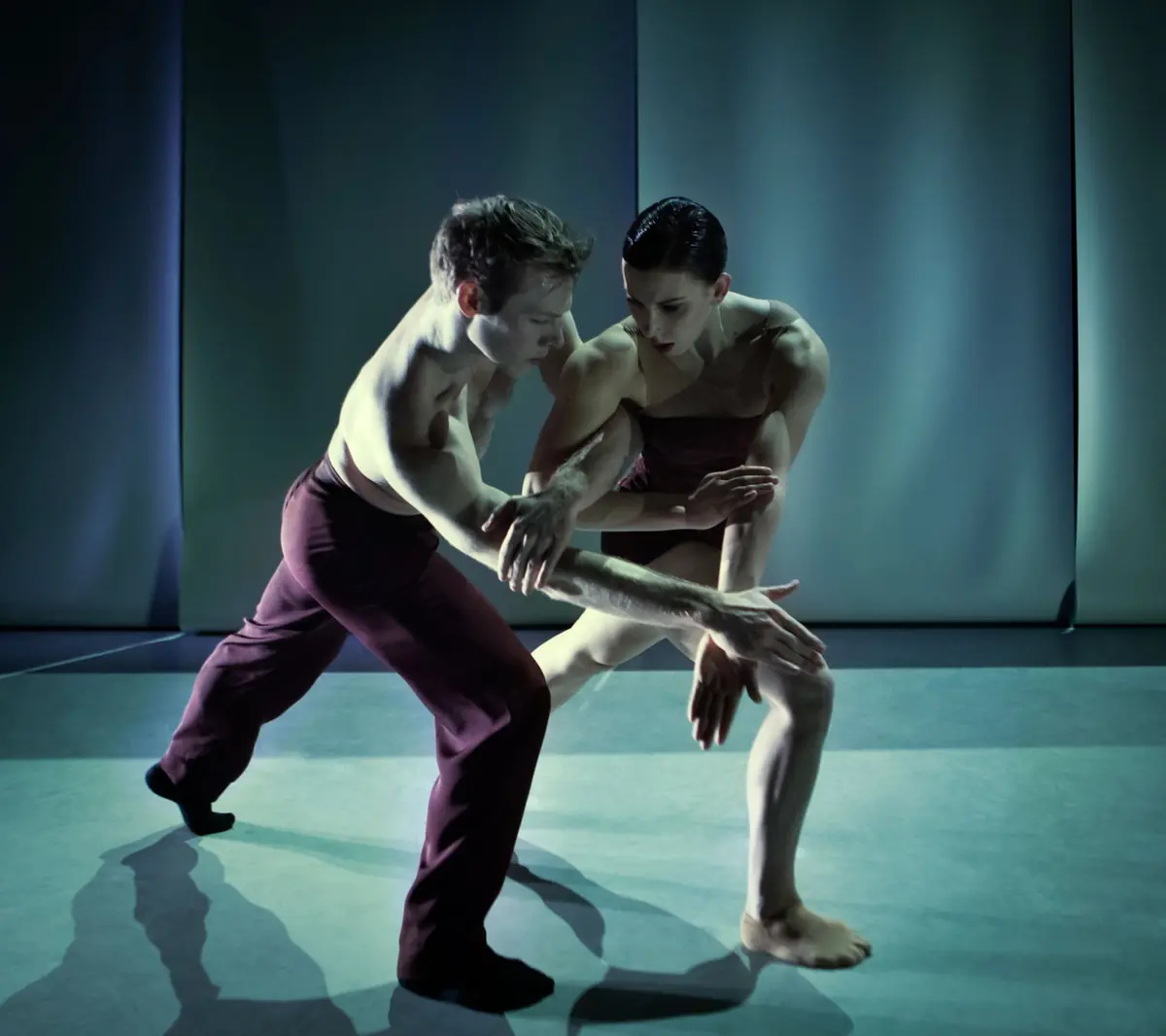NDT 2 - Blast a universe — Theater aan het Vrijthof, Maastricht
