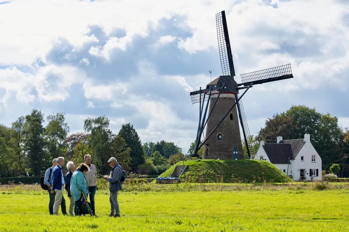 Walking and cycling in the footsteps of Van Gogh — Nuenen