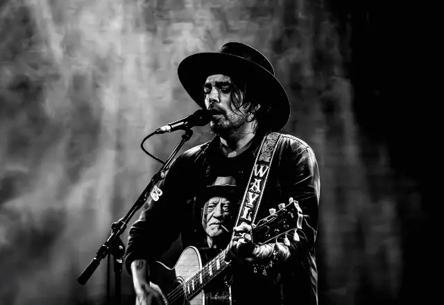 Waylon - Time Jumper - REPRISE — ATLAS Theater, Emmen