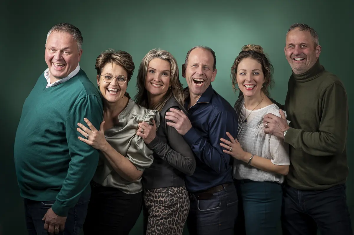 Gewoon Aans – Wat ’n gedoo! (humor & streektaal) — Wolderhuus | Ontmoetingsplek, Zuidwolde