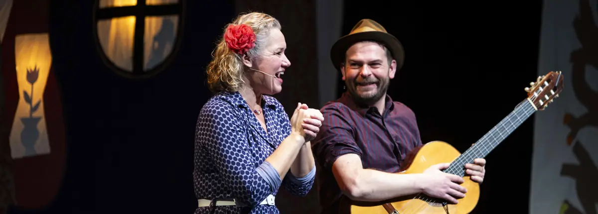Softly Go the Little Horse Hooves (2+) — Theater De Tamboer, Hoogeveen